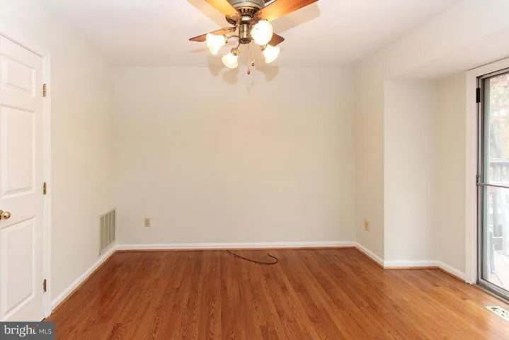 14160 Compton Valley Way, Centreville, Virginia 20121