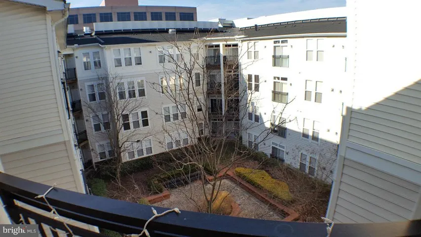 2665 Prosperity Ave #423, Fairfax, Virginia 22031