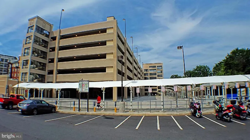 2665 Prosperity Ave #423, Fairfax, Virginia 22031