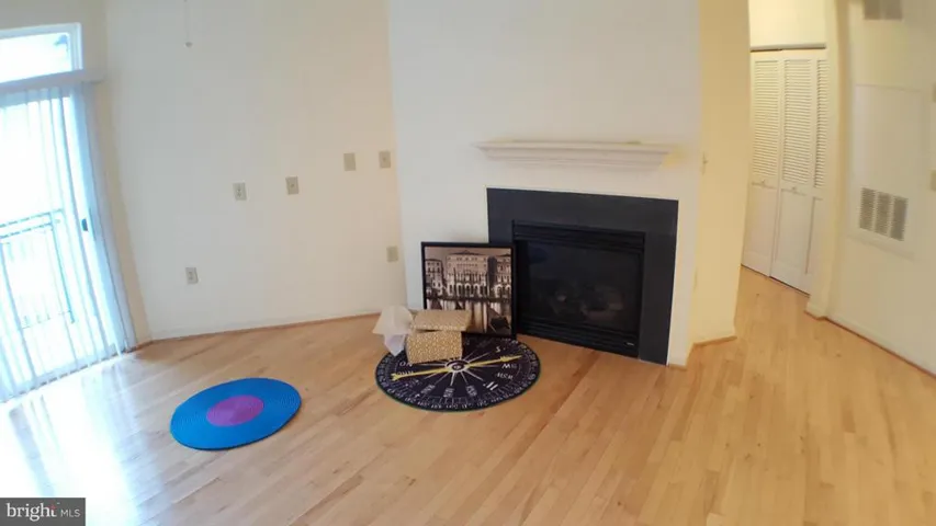 2665 Prosperity Ave #423, Fairfax, Virginia 22031