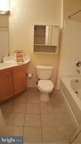 2665 Prosperity Ave #423, Fairfax, Virginia 22031