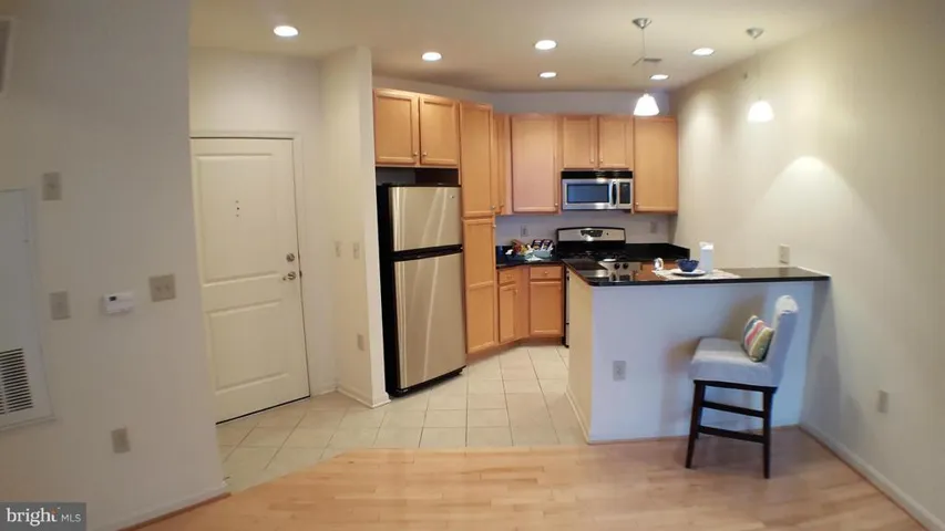 2665 Prosperity Ave #423, Fairfax, Virginia 22031