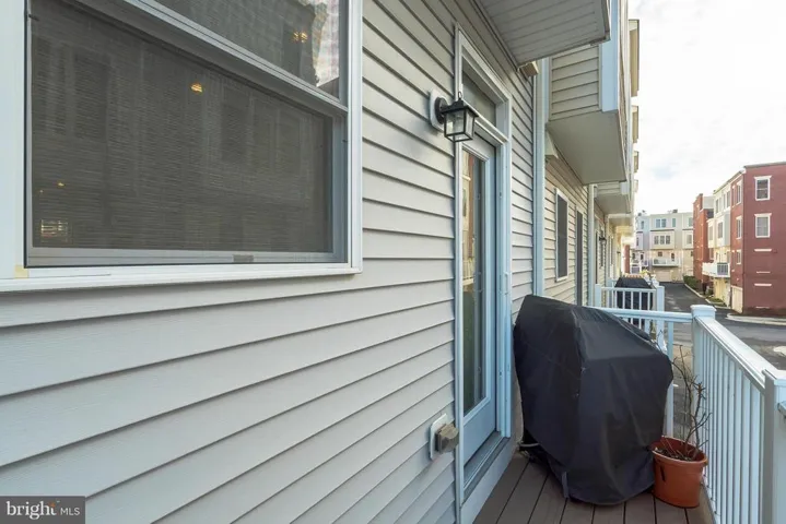586 Regent Pl Ne, Washington, District of Columbia 20017