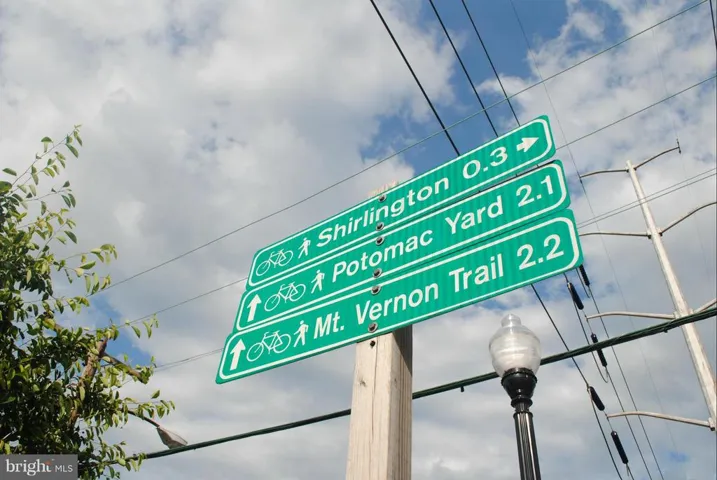 3603 Four Mile Run S, Arlington, Virginia 22206