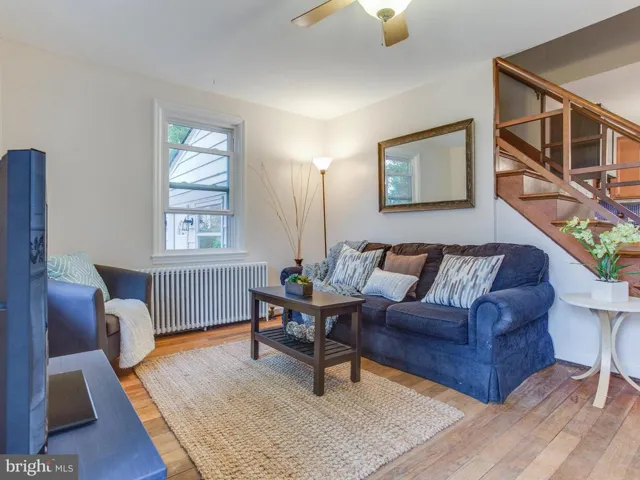 3603 Four Mile Run S, Arlington, Virginia 22206