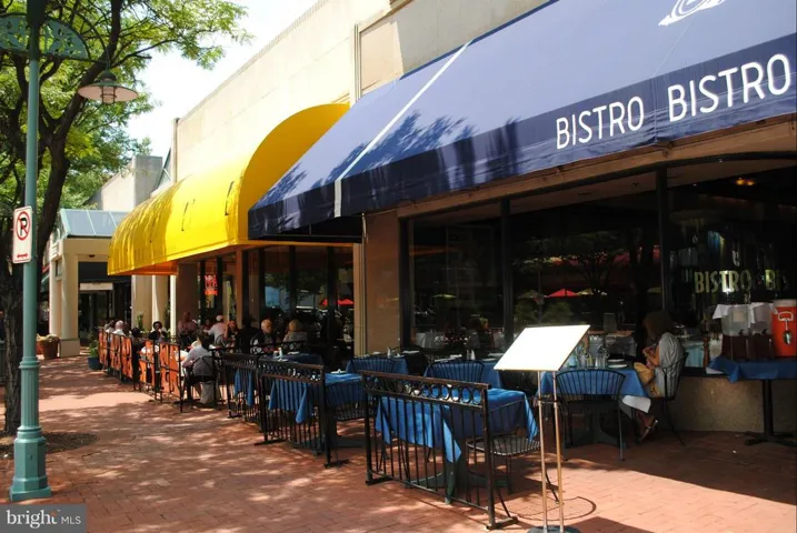 3603 Four Mile Run S, Arlington, Virginia 22206