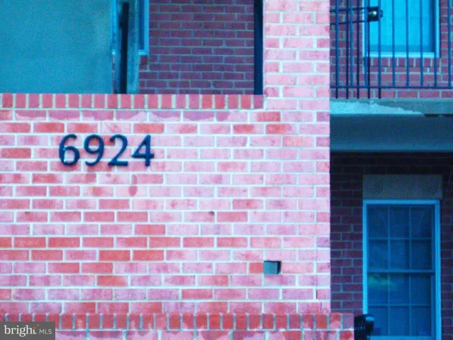 6924 Fairfax Dr #234, Arlington, Virginia 22213