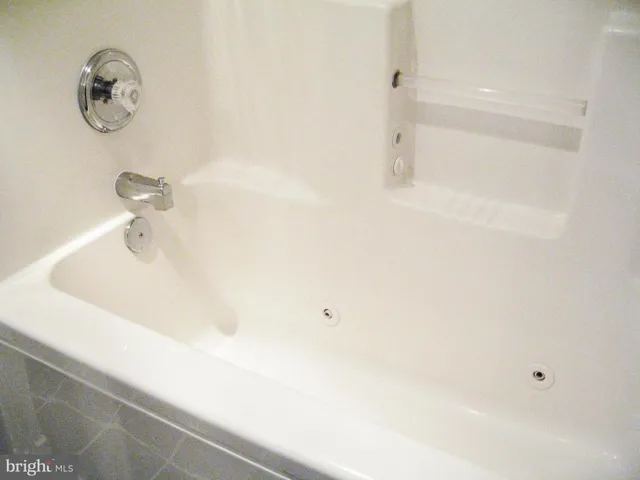 6924 Fairfax Dr #234, Arlington, Virginia 22213