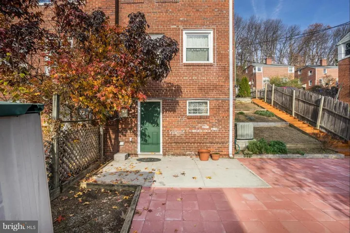 3716 Kemper Rd, Arlington, Virginia 22206