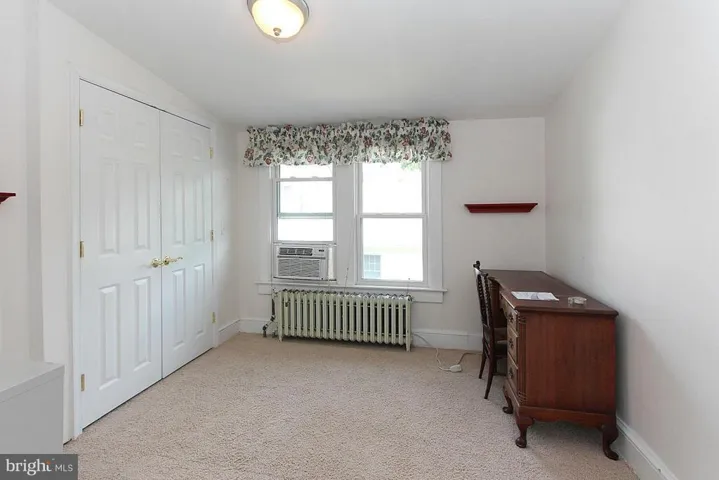 915 20th St S, Arlington, Virginia 22202
