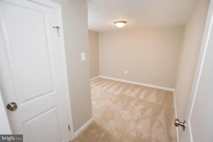 4935 25th St S, Arlington, Virginia 22206