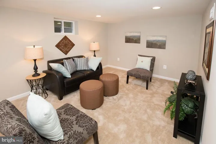 4935 25th St S, Arlington, Virginia 22206