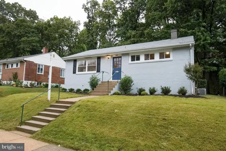 4935 25th St S, Arlington, Virginia 22206