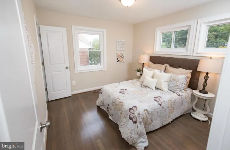 4935 25th St S, Arlington, Virginia 22206