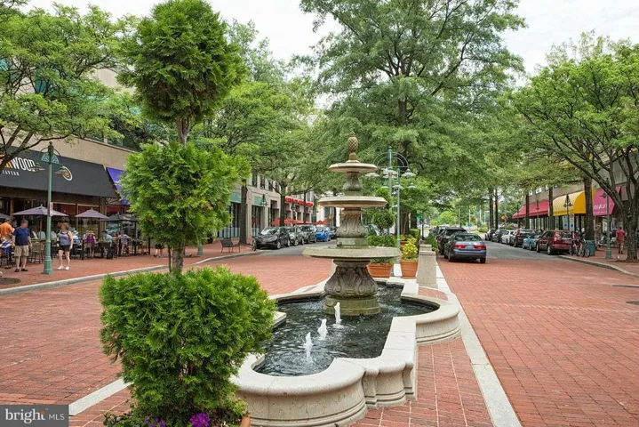 4935 25th St S, Arlington, Virginia 22206