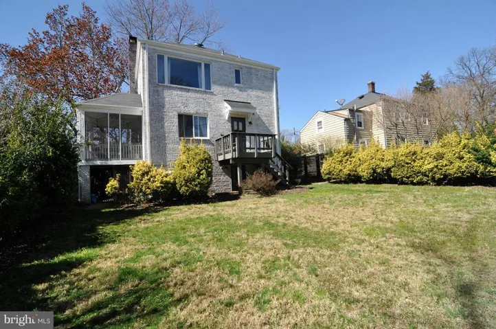 107 Kensington St, Arlington, Virginia 22204