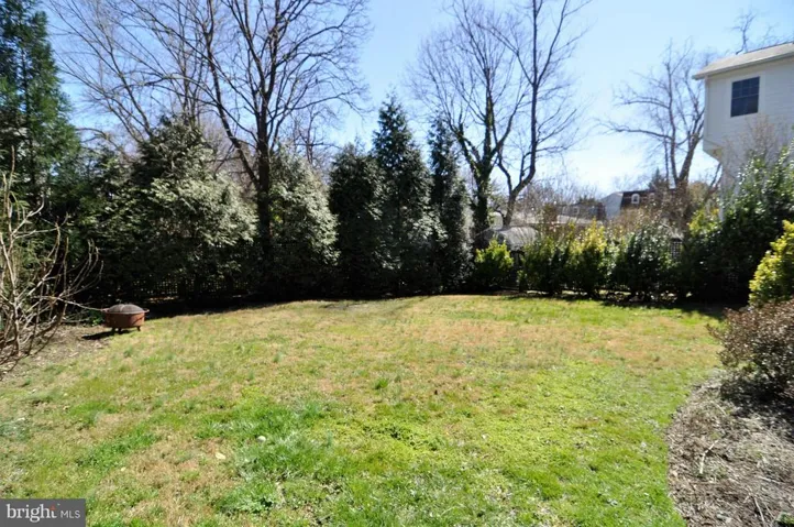 107 Kensington St, Arlington, Virginia 22204