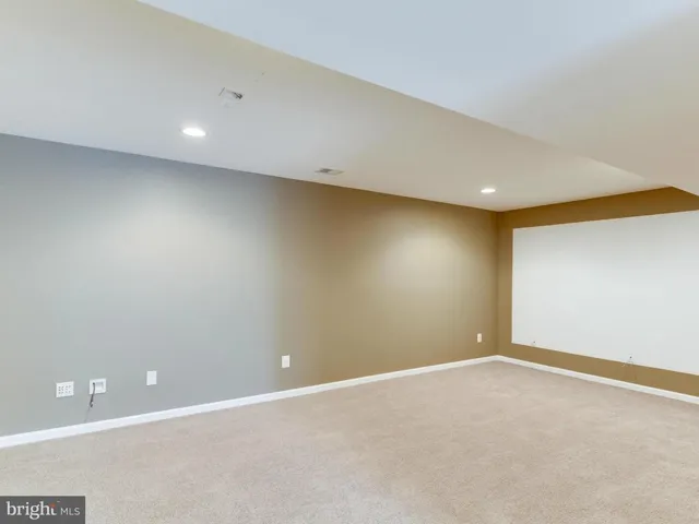 4616 Kling Dr, Alexandria, Virginia 22312