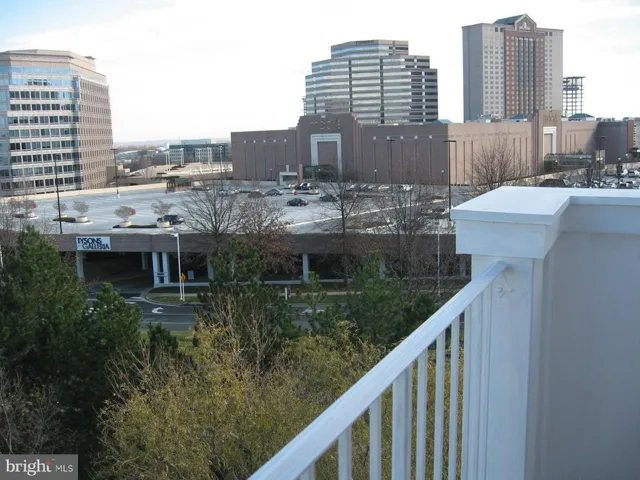 1645 International Dr #419, Mclean, Virginia 22102