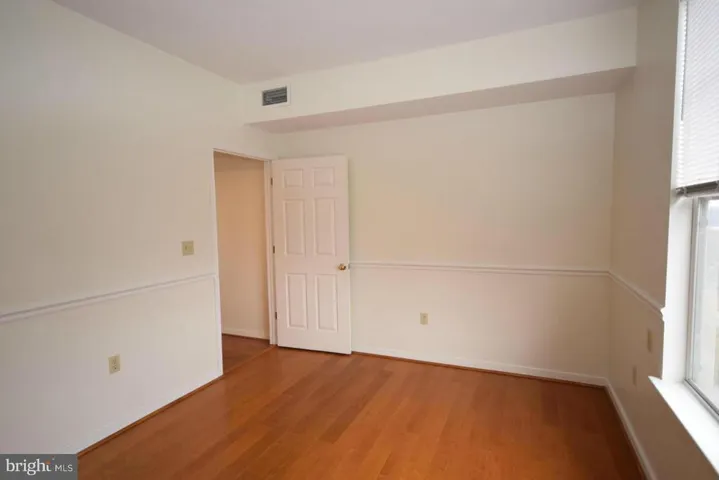 1645 International Dr #419, Mclean, Virginia 22102