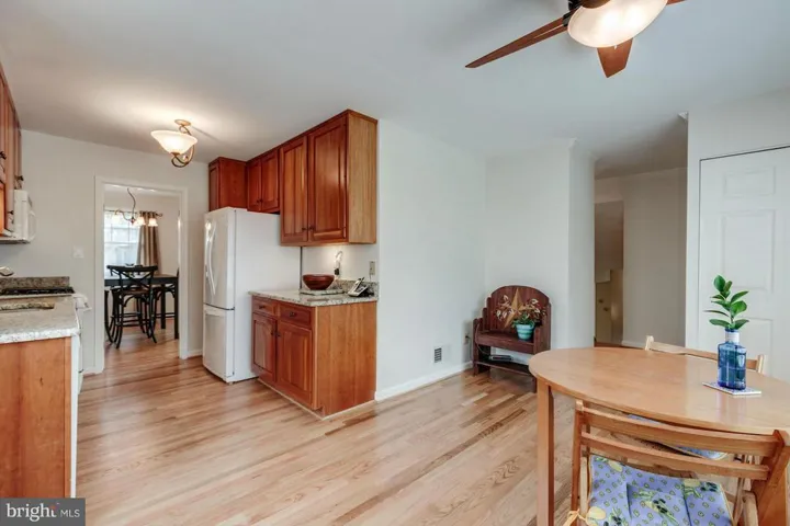 2407 Candlewood Dr, Alexandria, Virginia 22308