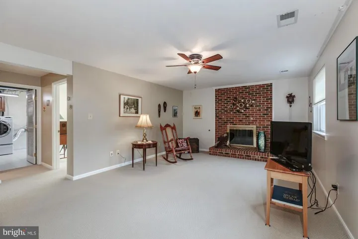 2407 Candlewood Dr, Alexandria, Virginia 22308