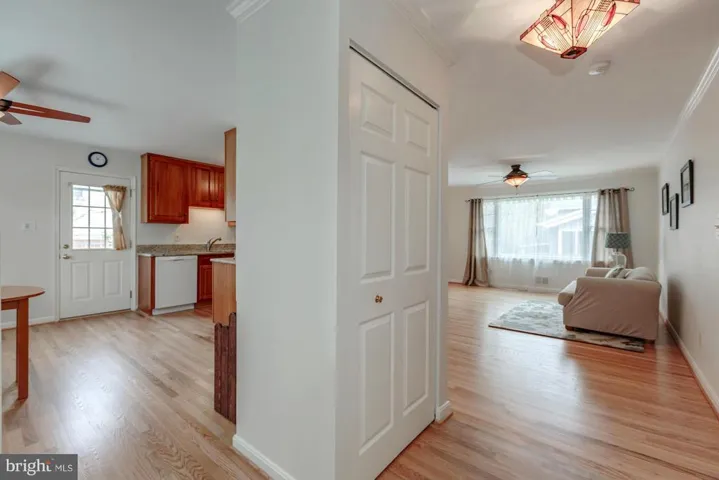 2407 Candlewood Dr, Alexandria, Virginia 22308