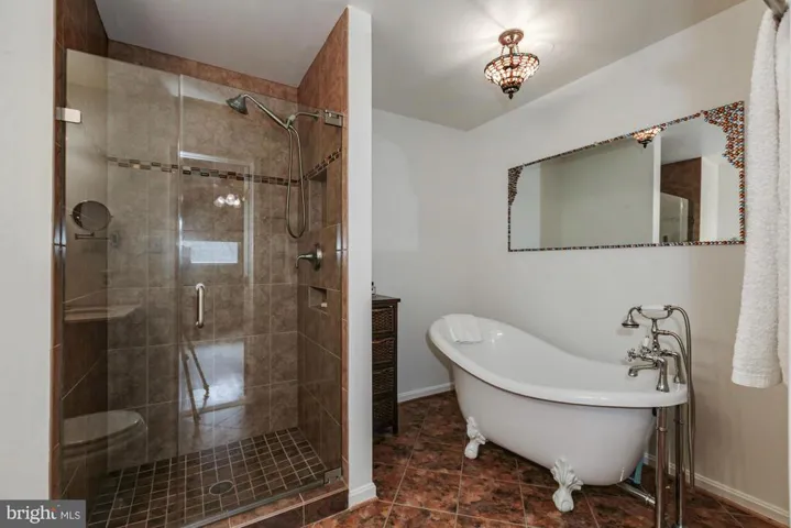 2407 Candlewood Dr, Alexandria, Virginia 22308