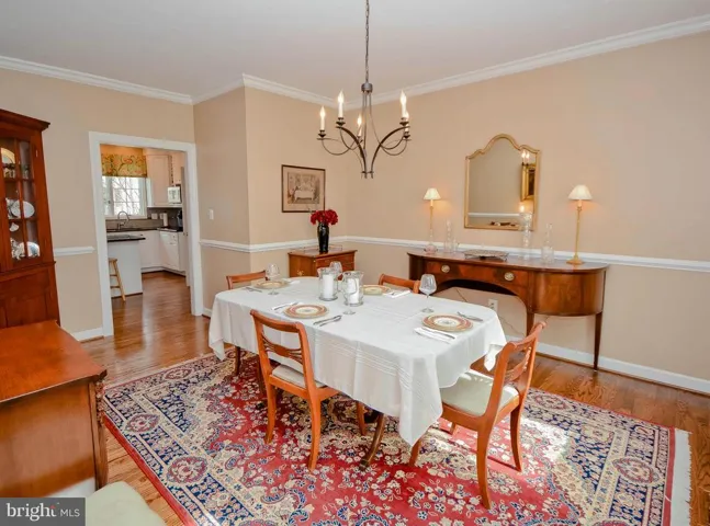 6210 Woodland Lake Dr, Alexandria, Virginia 22310