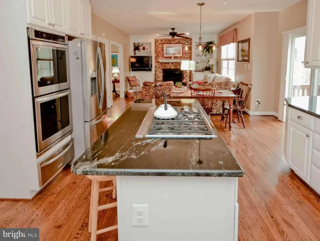 6210 Woodland Lake Dr, Alexandria, Virginia 22310