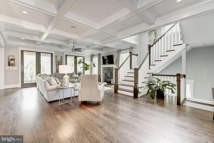 1108 Raymond Ave, Mclean, Virginia 22101