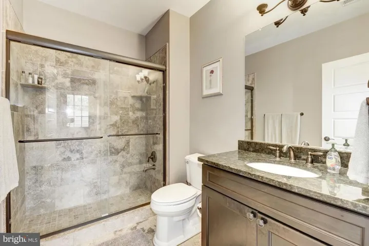 1108 Raymond Ave, Mclean, Virginia 22101