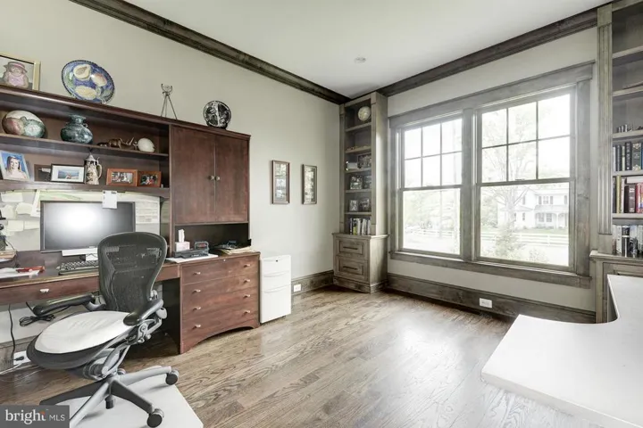1108 Raymond Ave, Mclean, Virginia 22101