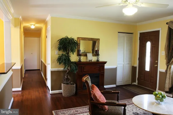 7225 Wilburdale Dr, Annandale, Virginia 22003