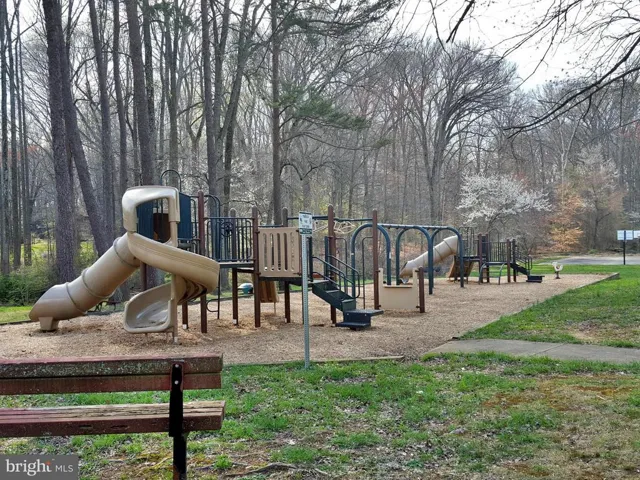 7225 Wilburdale Dr, Annandale, Virginia 22003