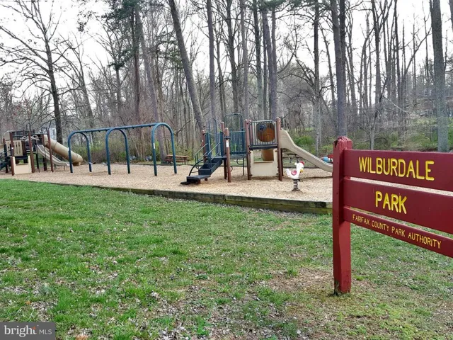 7225 Wilburdale Dr, Annandale, Virginia 22003