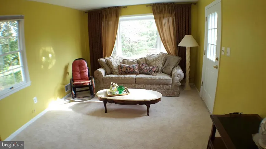 7225 Wilburdale Dr, Annandale, Virginia 22003