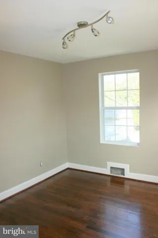2825 Winchester Way, Falls Church, Virginia 22042