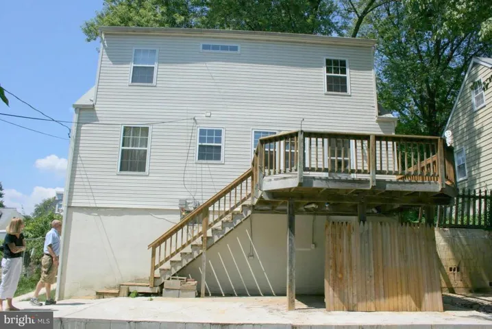 2825 Winchester Way, Falls Church, Virginia 22042