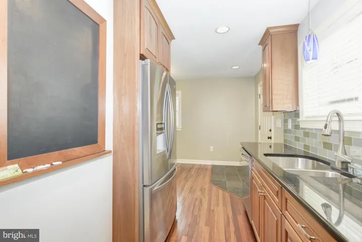 2431 Fort Dr, Alexandria, Virginia 22303