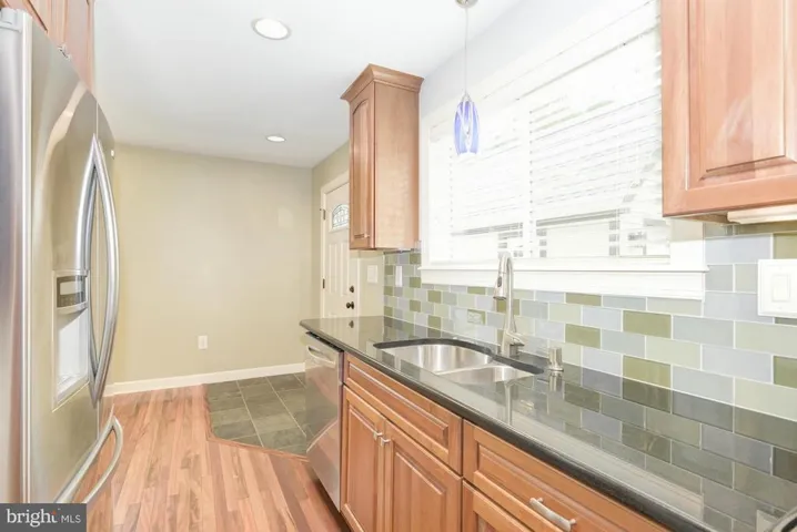 2431 Fort Dr, Alexandria, Virginia 22303