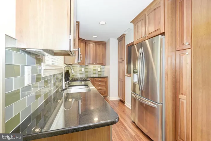 2431 Fort Dr, Alexandria, Virginia 22303