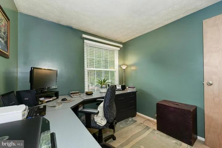 8453 Gold Sky Ct, Springfield, Virginia 22153