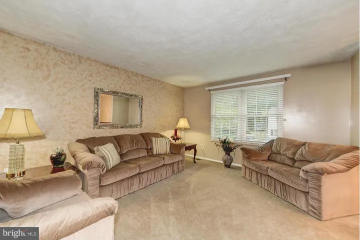 8453 Gold Sky Ct, Springfield, Virginia 22153