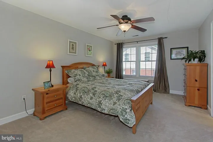 6908 Farragut Ave, Falls Church, Virginia 22042