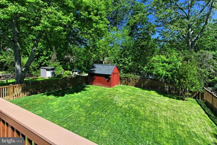 6908 Farragut Ave, Falls Church, Virginia 22042