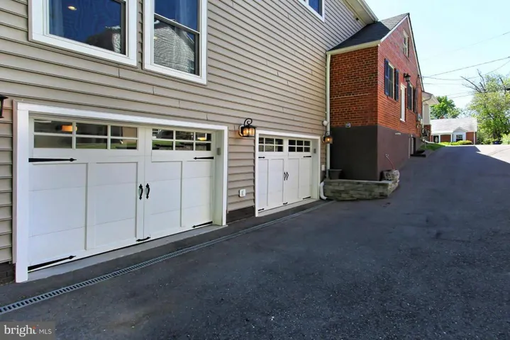 6908 Farragut Ave, Falls Church, Virginia 22042