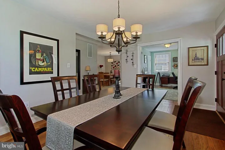 6908 Farragut Ave, Falls Church, Virginia 22042
