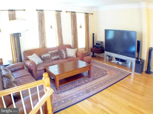 14022 Sawteeth Way, Centreville, Virginia 20121