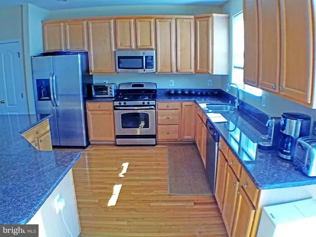 14022 Sawteeth Way, Centreville, Virginia 20121